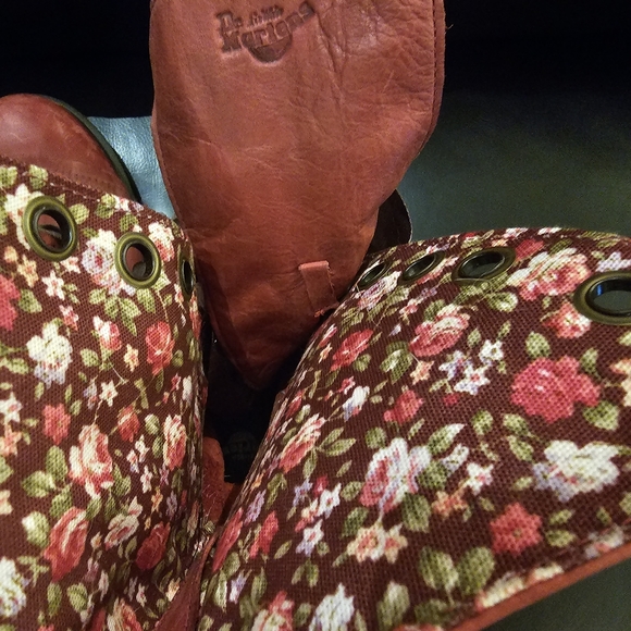 Dr Martens 1914 Triumph Red US Size 10 - Picture 6 of 9